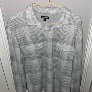 Men’s Express long sleeve shirt. Perfect condition. Soft and comfortable